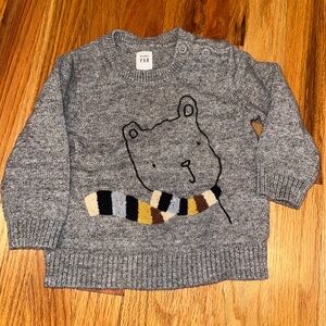 Gap Gray Brannan Bear Sweater for Kids